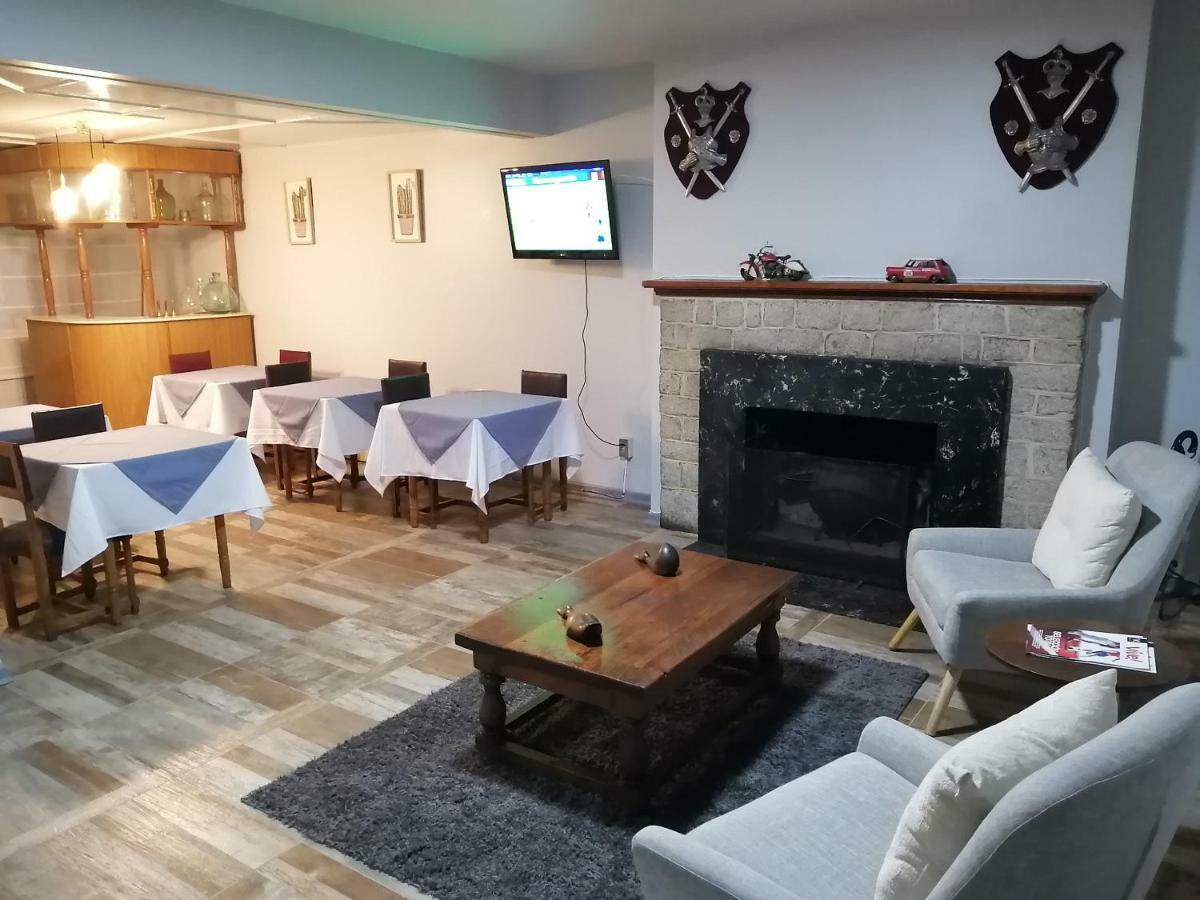 Hotel Sevilla テムコ エクステリア 写真